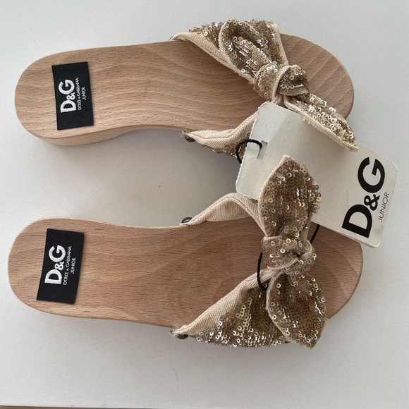 NEW D&G Junior Girls Sandals Sequin Bow Clog Style Wooden Sole Slip On 11 EUR 28 - Picture 4 of 11
